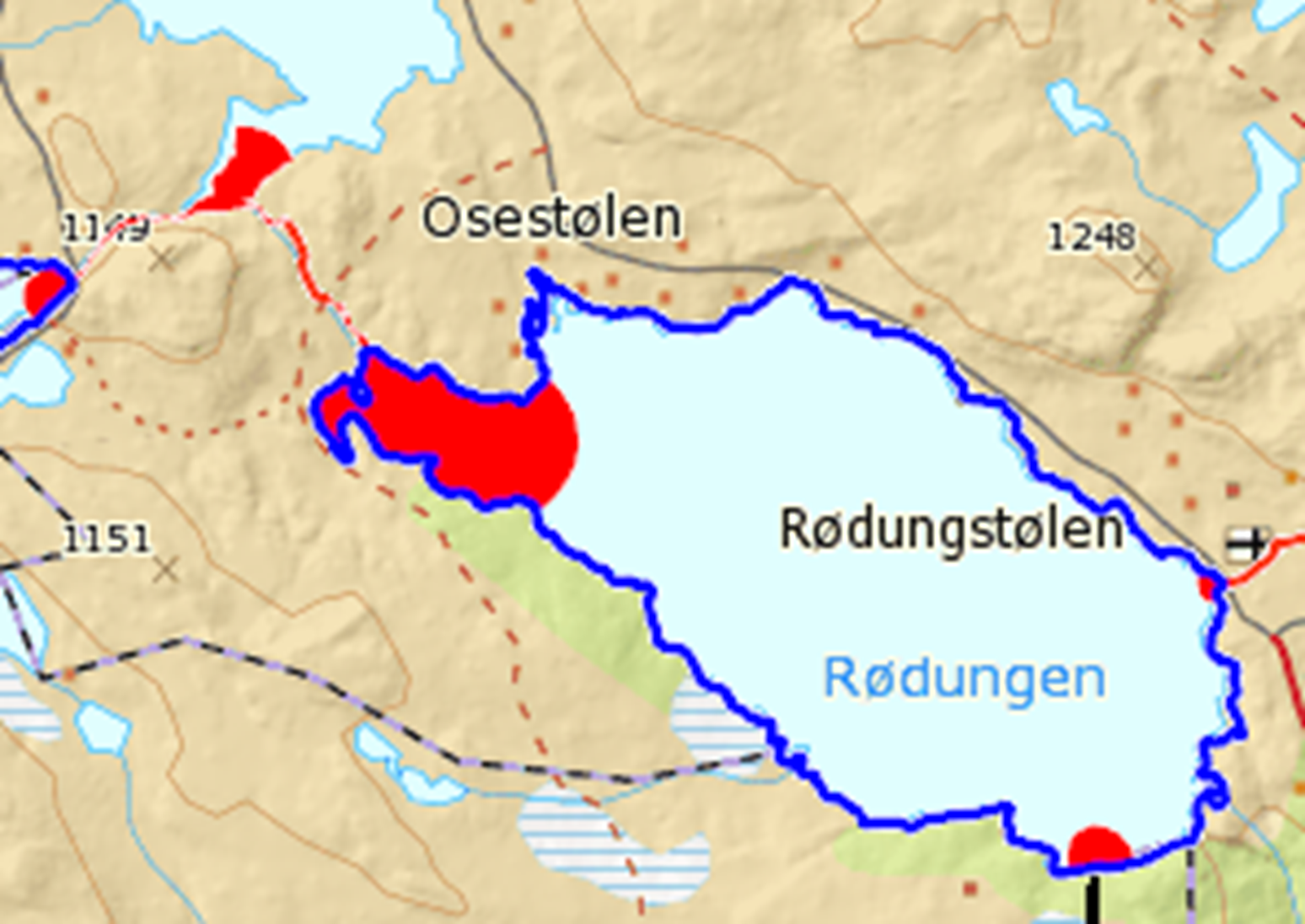 Kart hvor områder med svekket is er markert med rødt.